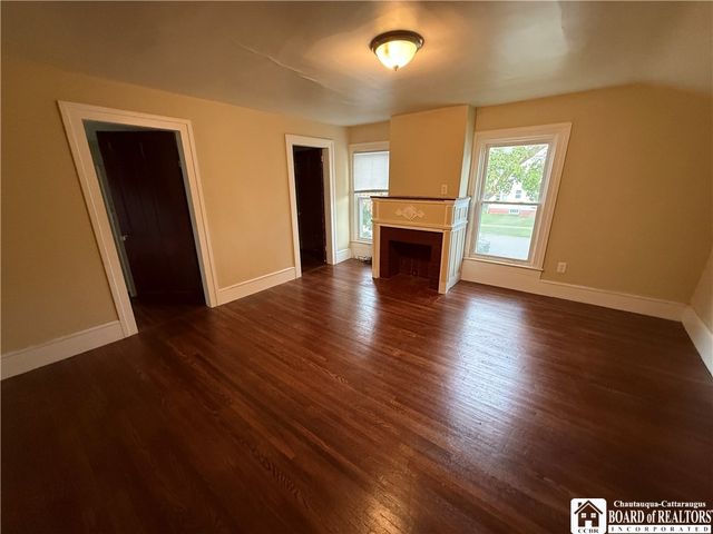 88 West 4th Street, Dunkirk, NY 14048