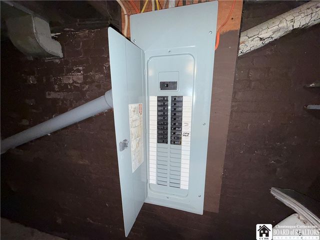 88 West 4th Street, Dunkirk, NY 14048