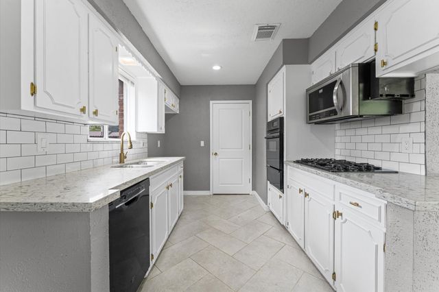 6502 Leedale Street, Houston, TX 77016