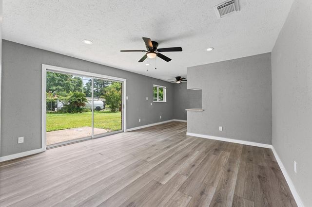 6502 Leedale Street, Houston, TX 77016
