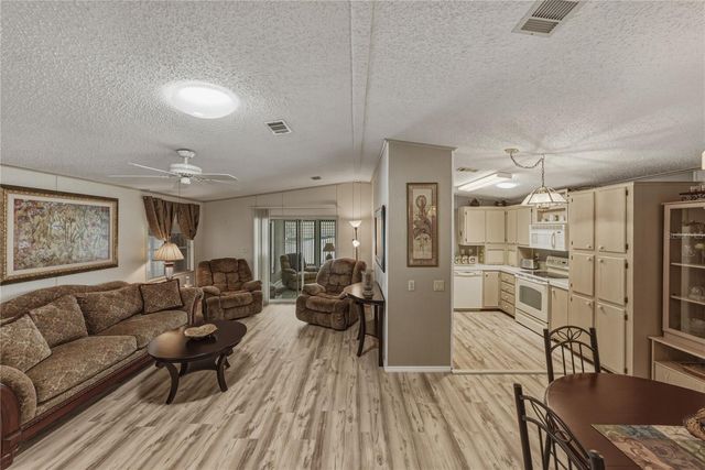 35921 TANDA CIRCLE, Zephyrhills, FL 33541