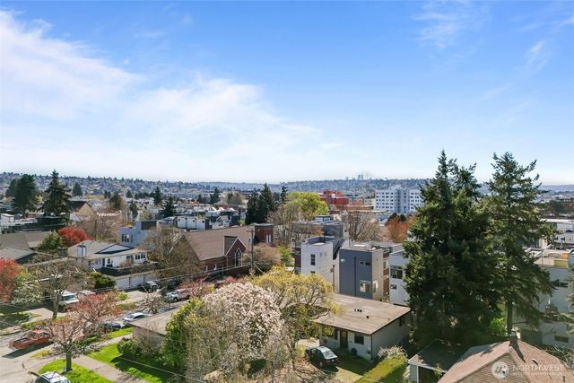 2218 A NW 62nd Street, Seattle, WA 98107