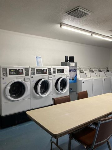 5530 80TH STREET N C204, St Petersburg, FL 33709