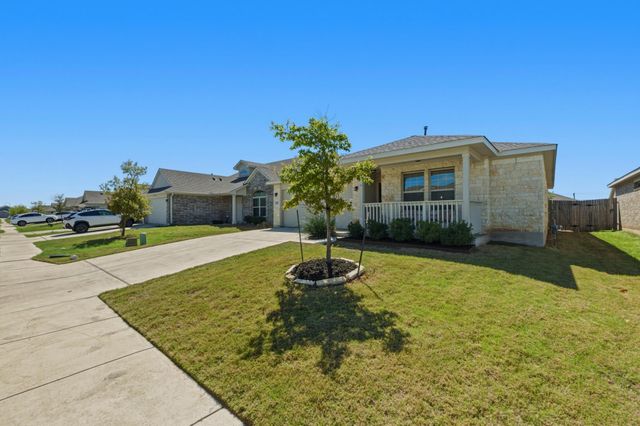 12425 Ostrich TRL, Manor, TX 78653