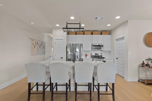 12425 Ostrich TRL, Manor, TX 78653