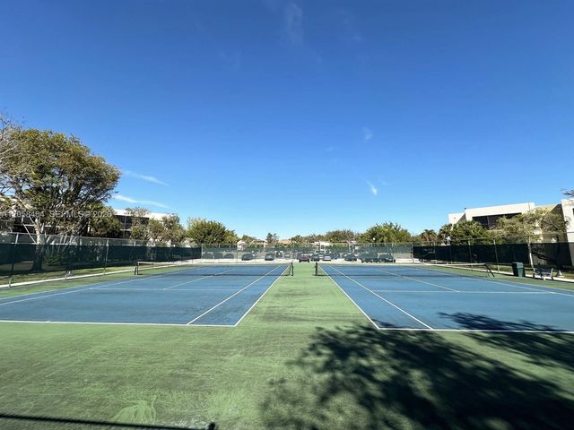8015 SW 107th Ave 222, Miami, FL 33173