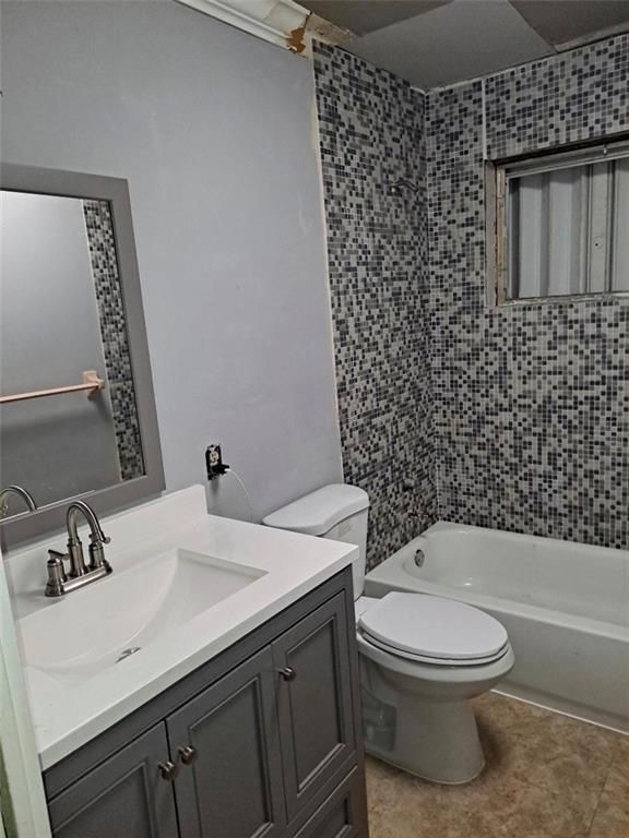 1450 E Sample Rd 101, Pompano Beach, FL 33064
