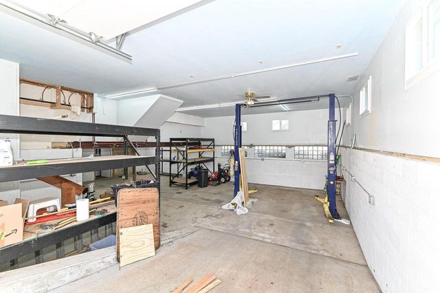 3023 Graydon AVENUE, East Troy, WI 53120