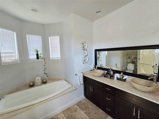 1220 Mckinley, Lehigh Acres, FL 33972