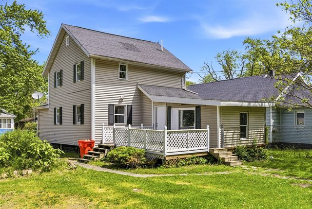 786 Buss Avenue, Benton Harbor, MI 49022