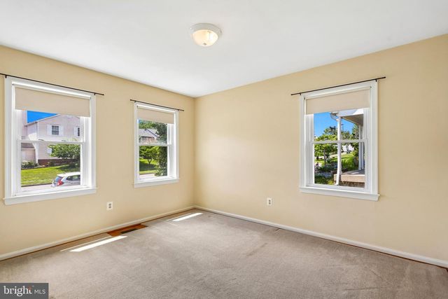 15204 GENERAL STEVENS CT, Chantilly, VA 20151