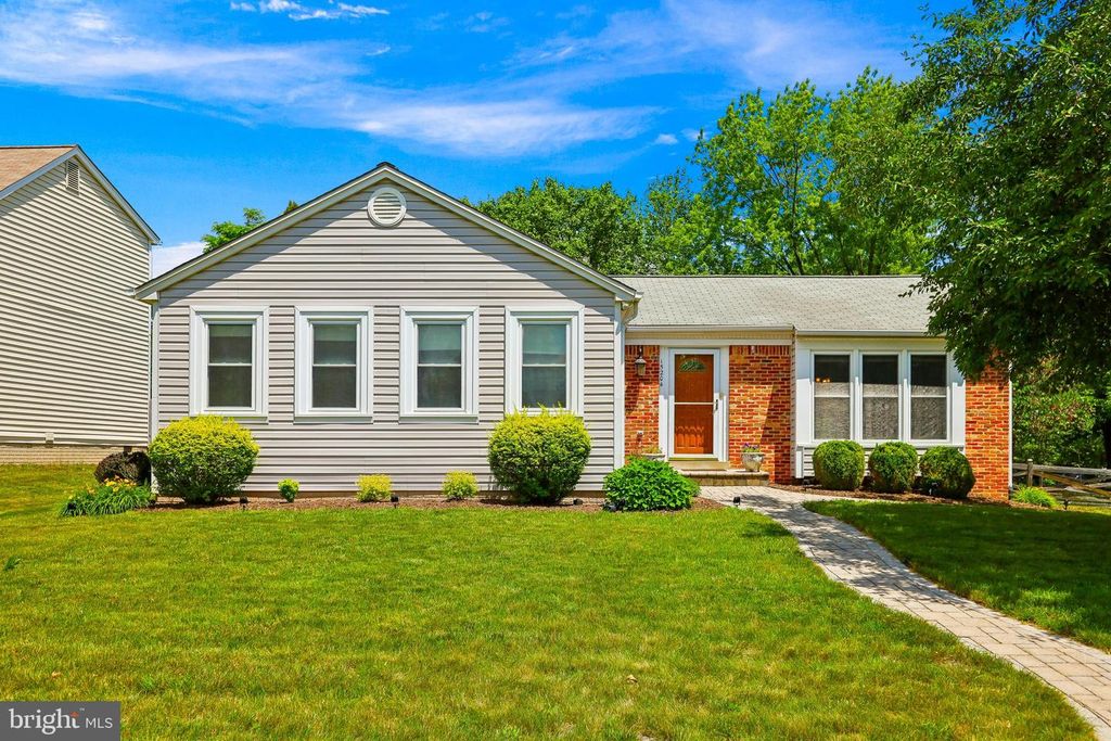 15204 GENERAL STEVENS CT, Chantilly, VA 20151