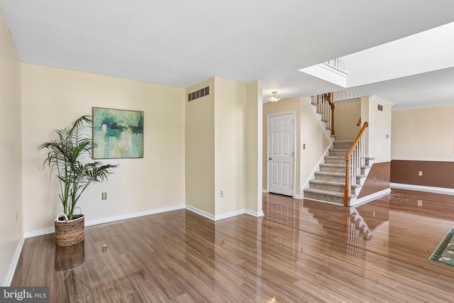 1289 MEADOWVIEW DR, Pottstown, PA 19464