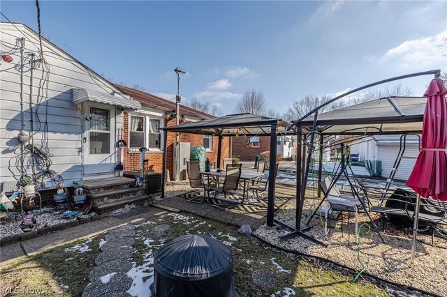 37891 Lake Drive, Avon, OH 44011