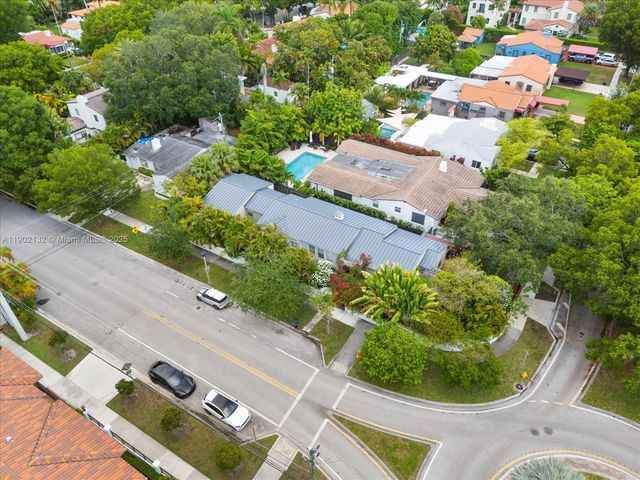 2700 SW 4th Ave, Miami, FL 33129