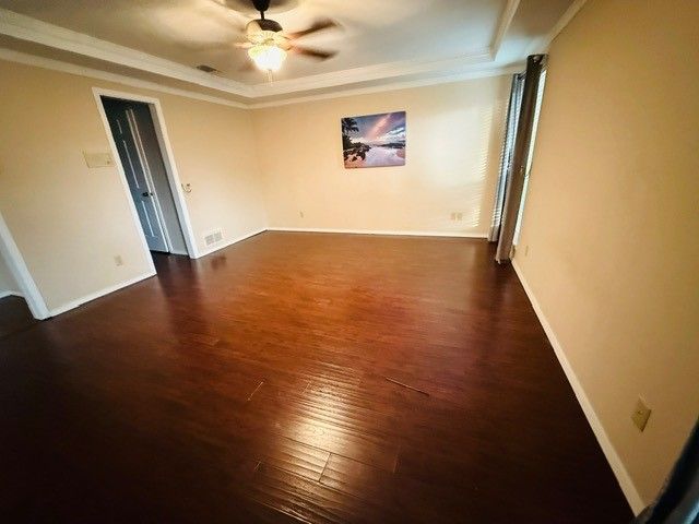 6918 LA MANGA Drive, Dallas, TX 75248