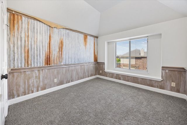134 Pinewood Avenue, Red Oak, TX 75154