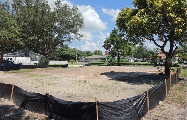 5262 5TH AVENUE N, St Petersburg, FL 33710