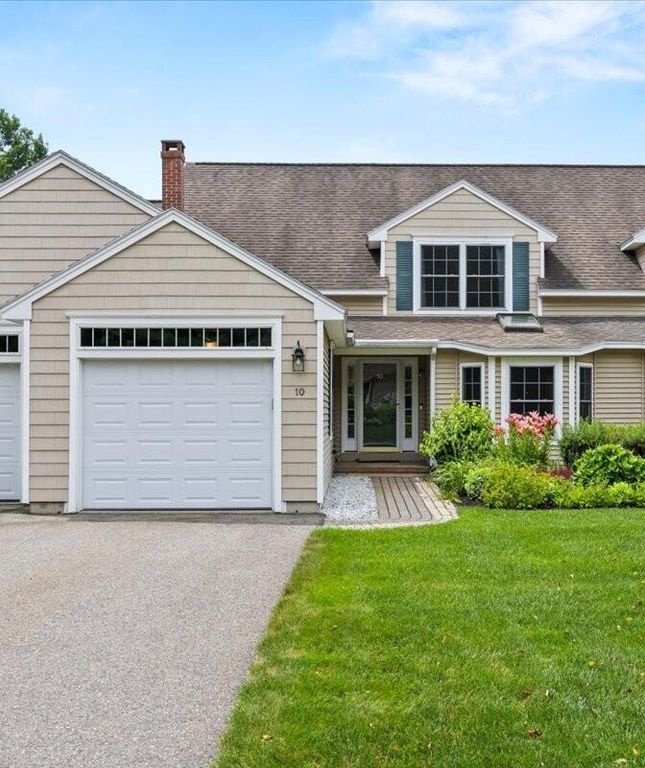 10 Shiretowne Common Drive 10, Kennebunk, ME 04043 — photo 3