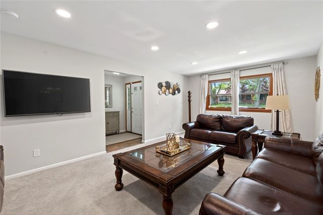 4333 Appleton Place, Kettering, OH 45440