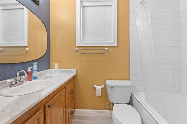 1056 Kincade Court, Lake Charles, LA 70611