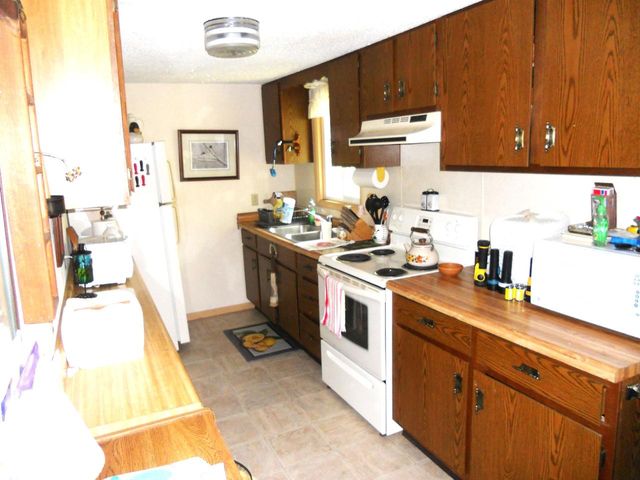 W11027 County Road O River Hills, Portage, WI 53901