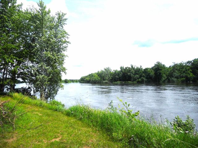 W11027 County Road O River Hills, Portage, WI 53901