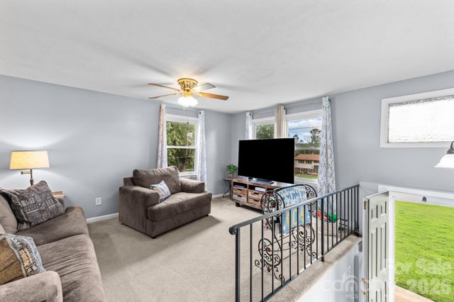 4671 Crystal Street, Claremont, NC 28610