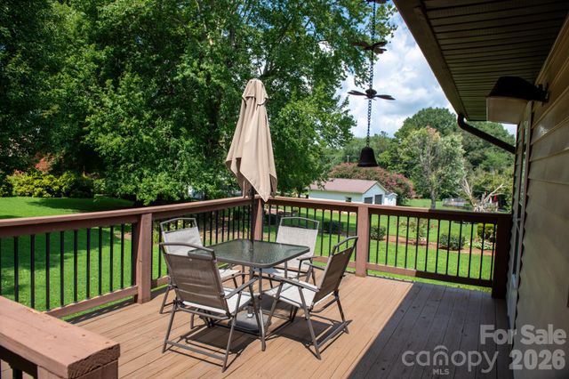 4671 Crystal Street, Claremont, NC 28610