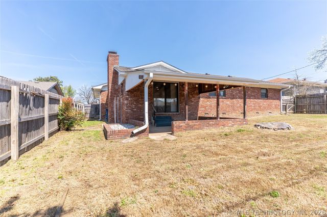 5428 E 24th Place, Tulsa, OK 74114