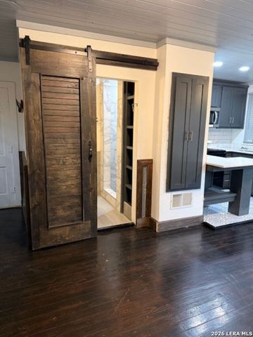 512 E Mulberry Ave Unit 2, San Antonio, TX 78212