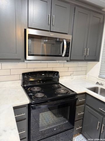 512 E Mulberry Ave Unit 2, San Antonio, TX 78212