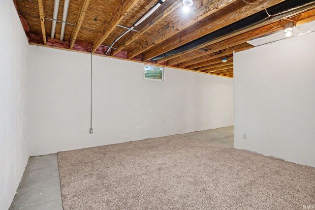 1122 Park Meadows Drive, Goshen, IN 46526