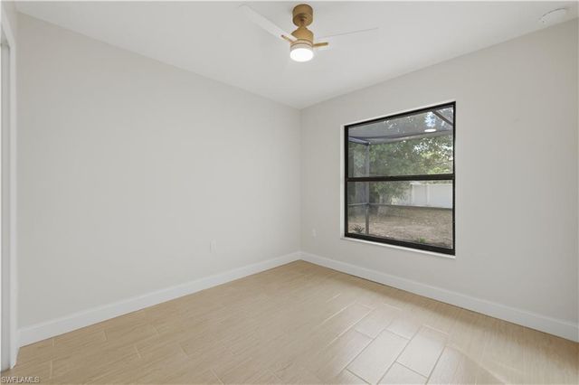 306 18th TER, Cape Coral, FL 33990