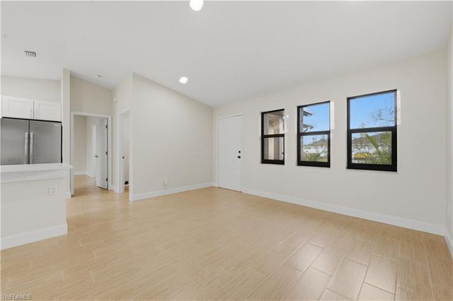 306 18th TER, Cape Coral, FL 33990