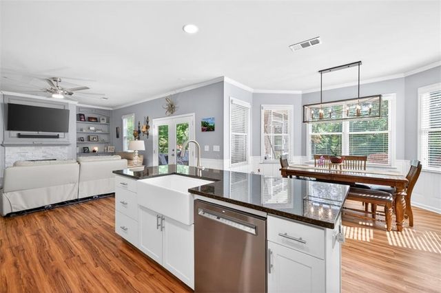6600 Trail Side Drive, Flowery Branch, GA 30542
