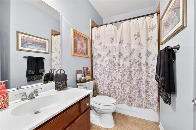 6600 Trail Side Drive, Flowery Branch, GA 30542