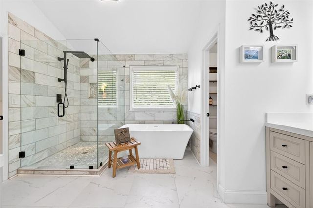 6600 Trail Side Drive, Flowery Branch, GA 30542