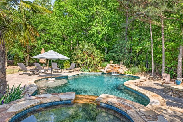 6600 Trail Side Drive, Flowery Branch, GA 30542