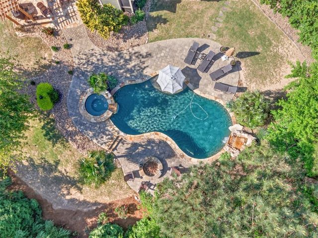 6600 Trail Side Drive, Flowery Branch, GA 30542