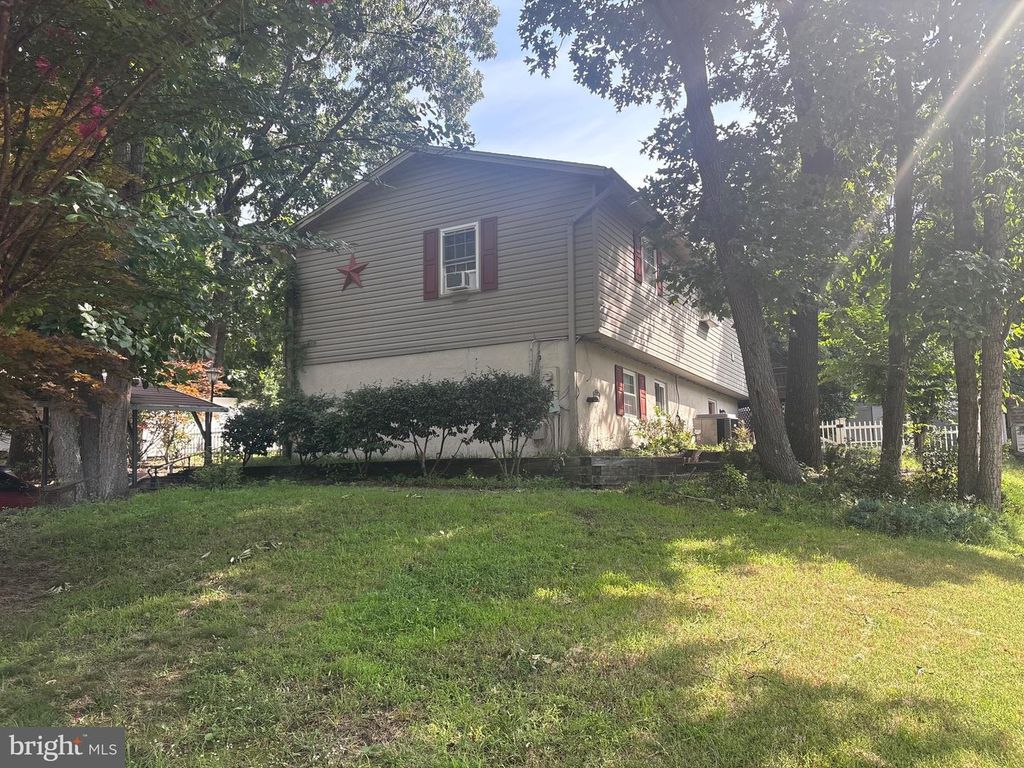 321 MARYLAND AVE, Pasadena, MD 21122