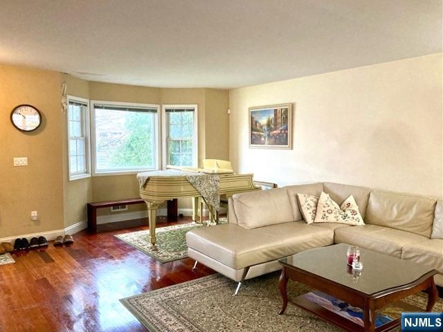 98 Hackensack Street, Wood Ridge, NJ 07075