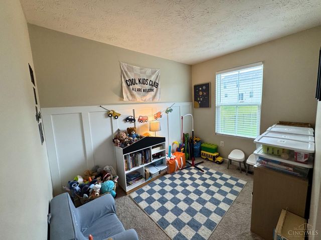 5935 Regatta Drive, Middletown, OH 45042