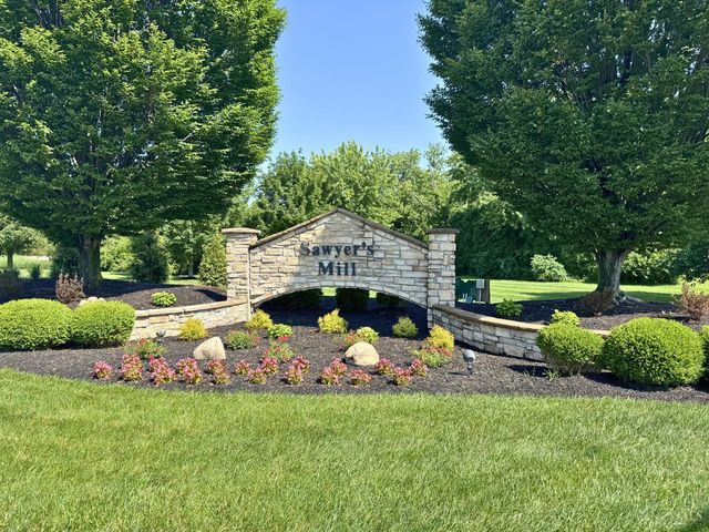 5935 Regatta Drive, Middletown, OH 45042