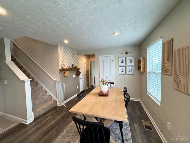 5935 Regatta Drive, Middletown, OH 45042