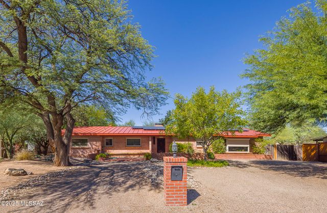 4203 E 6th Street, Tucson, AZ 85711