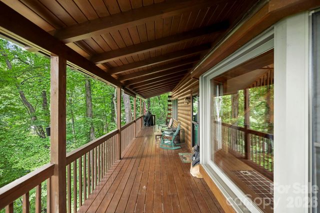 394 Hickory Drive, Waynesville, NC 28786