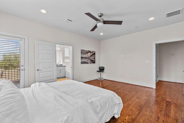 4831 Chenevert Street, Houston, TX 77004