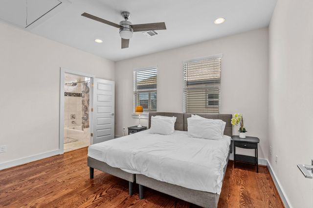 4831 Chenevert Street, Houston, TX 77004