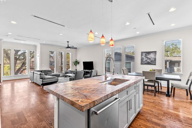 4831 Chenevert Street, Houston, TX 77004